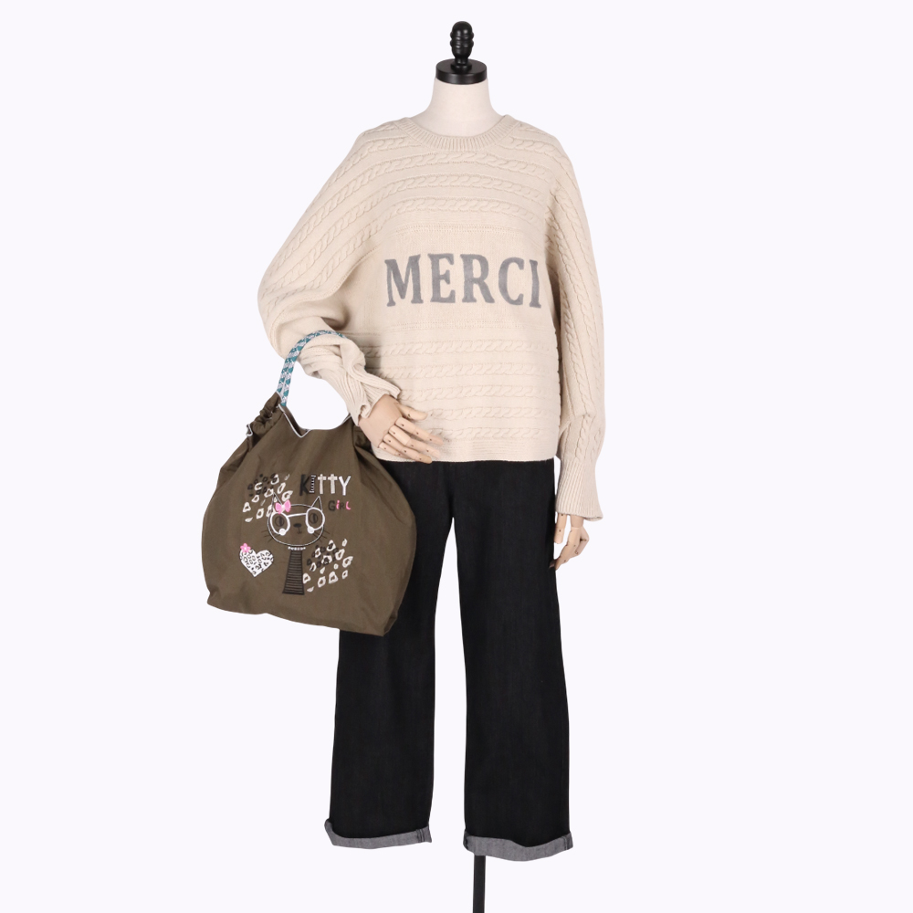 C`EST MOIJEU 率性文藝風跳色字母印花毛衣