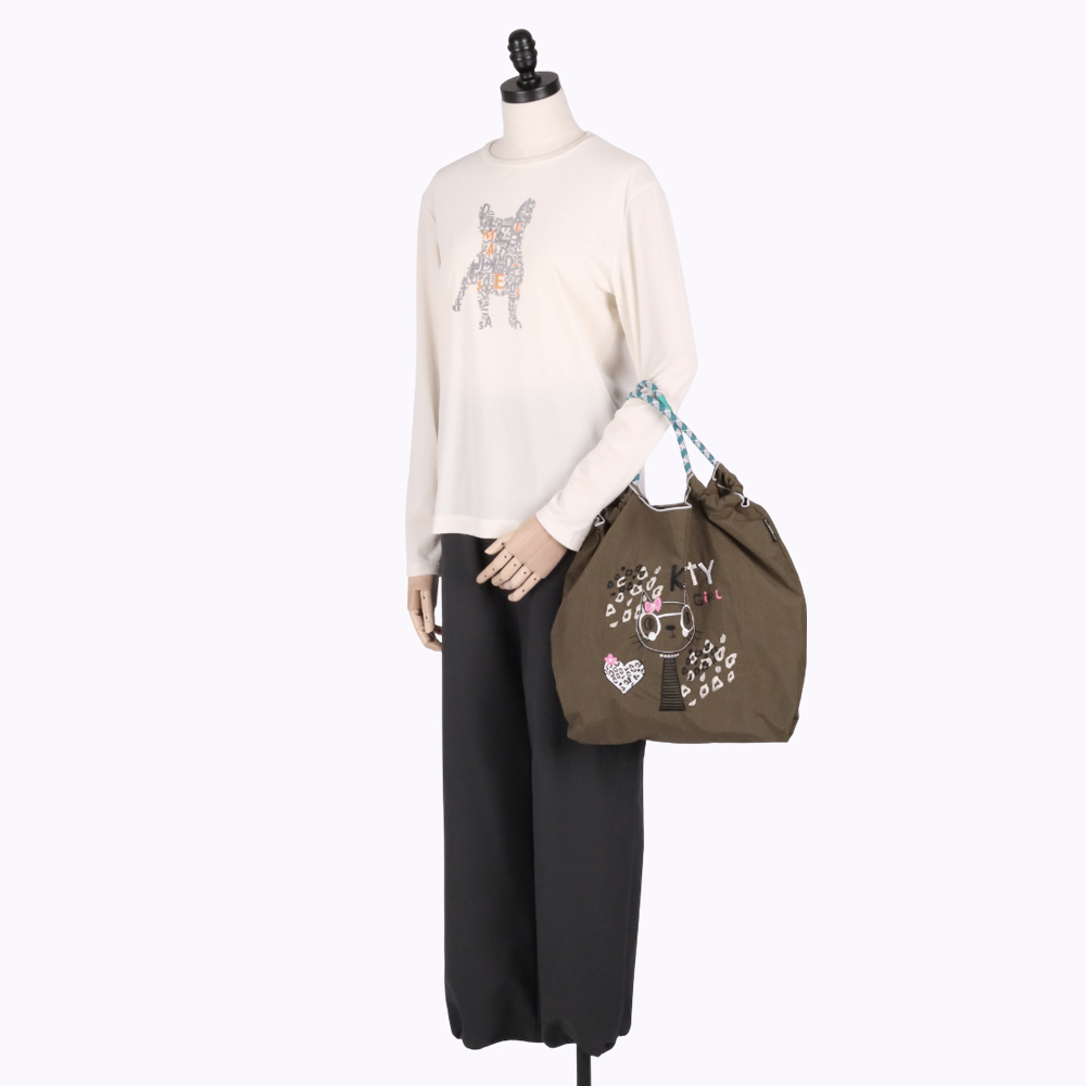 C`EST MOIJEU 甜美跳色法鬥圖案燙貼上衣