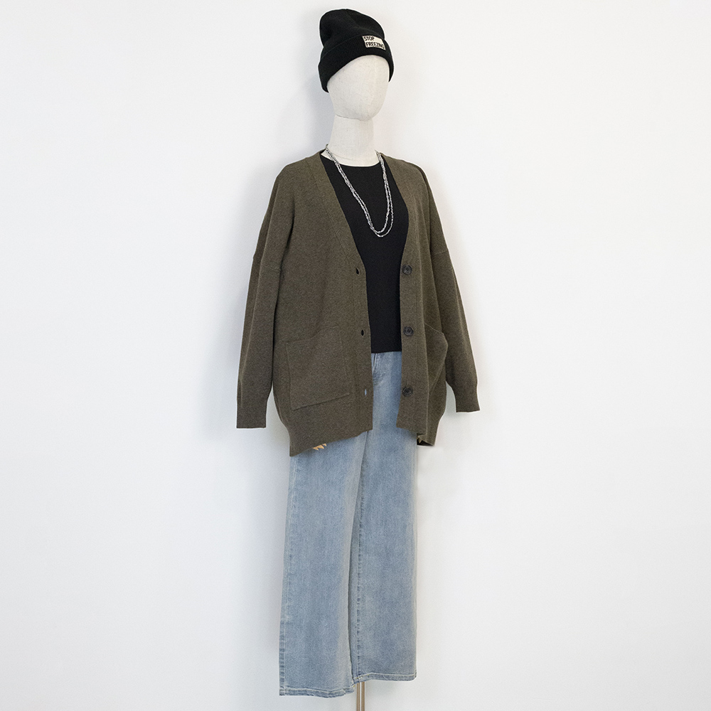 MIDIUMISOLID  簡約俐落V領針織外套