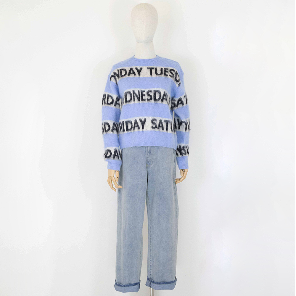 KARO  率性街頭跳色字母提花毛衣