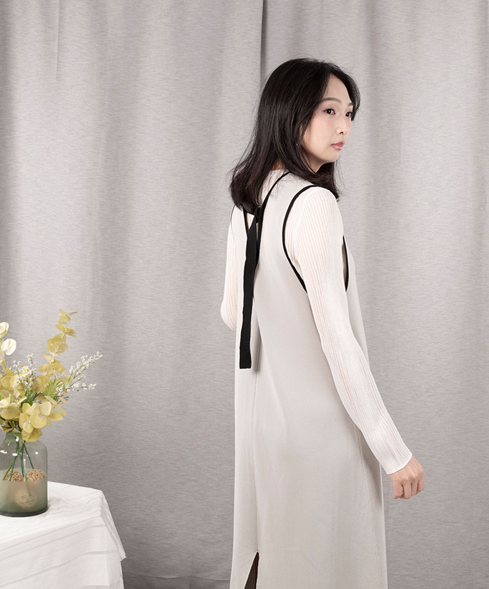 C`EST MOIJEU  簡約俐落直條針織衫