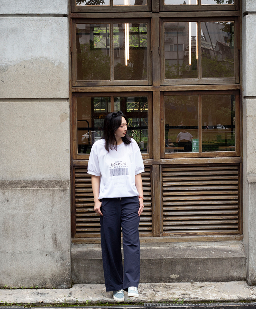 KARO  率性字母印花網布拼接上衣