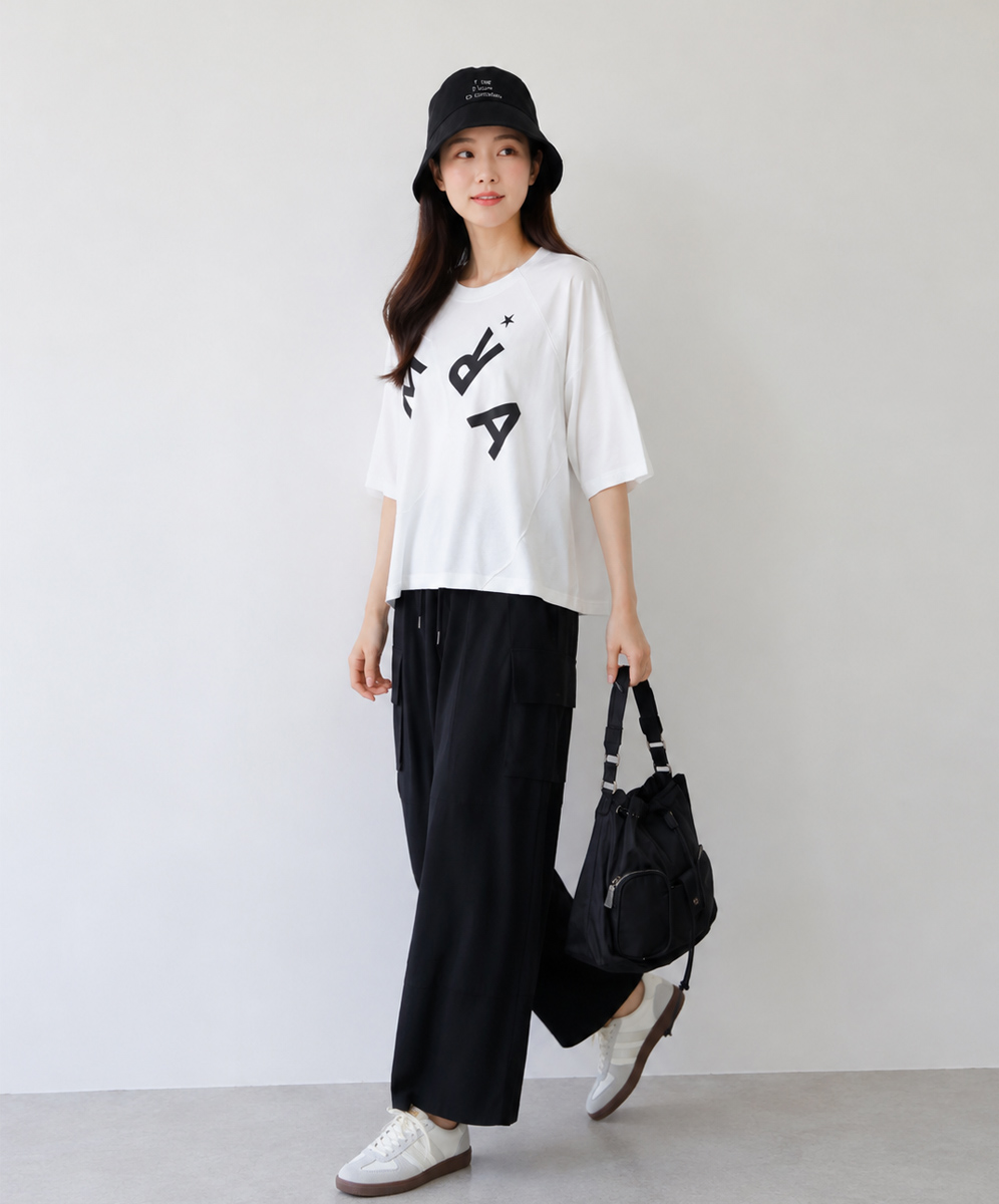 KARO  率性街頭字母印花上衣